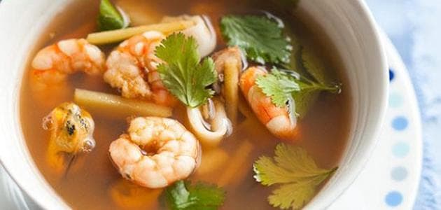 طريقة تحضير شوربة المأكولات البحرية بالثوم
