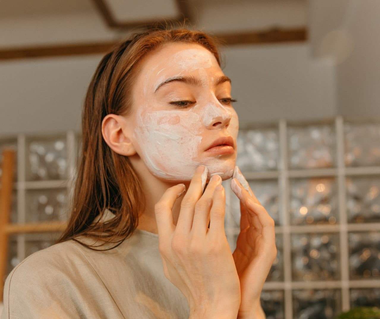 خطوات أساسية لكل عروس من أجل الحفاظ على الصحة الجلدية باكراً