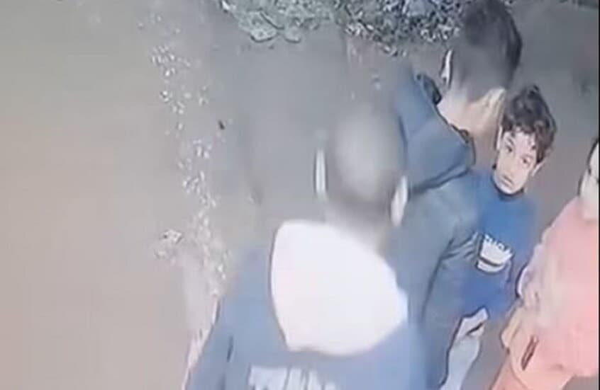 مصر.. فيديو لمحاولة اختطاف طفل في الشارع