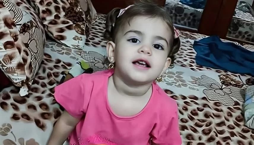 العراق.. طفلة تفارق الحياة عطشاً بعد ضياعها من المنزل