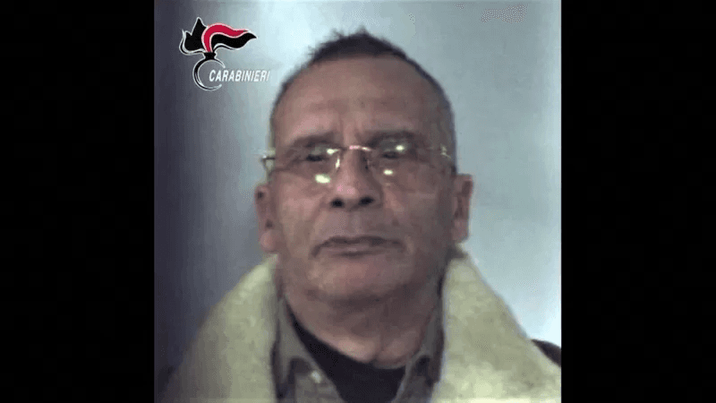 وفاة زعيم المافيا الإيطالية بعد هروبه لمدة 30 عامًا