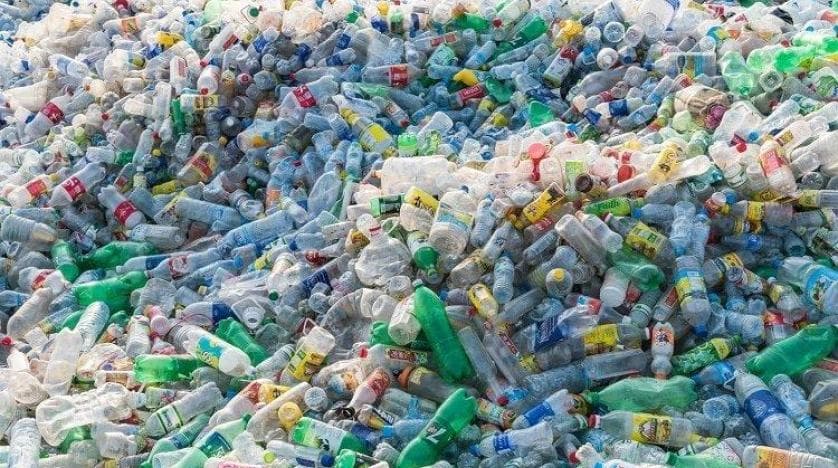 العلماء الروس يطورون طريقة جديدة لإعادة تدوير النفايات البلاستيكية