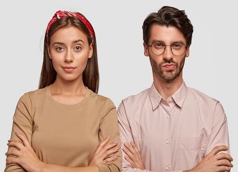 علامات الخطيب غير الناضج وكيفية التعامل معه