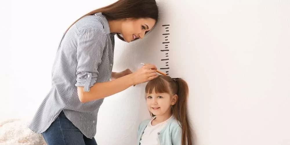 ما هي الأطعمة التي تساعد على علاج قصر القامة غير الوراثي عند طفلك؟
