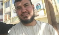 قصة أبكت المصريين.. أب يفقد أبناءه الثلاثة في ساعات قليلة