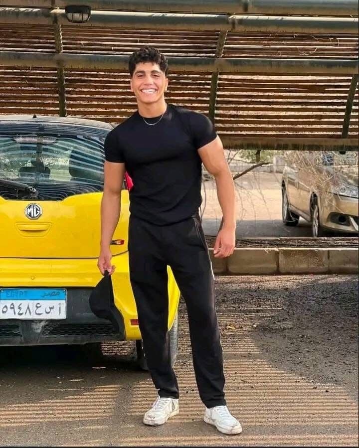 مصر.. طالب جامعي يطعن زميله بسبب تيك توك