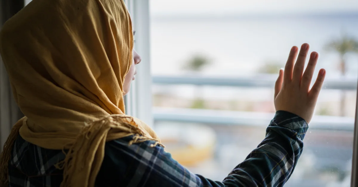 دلالات رؤيا لبس الحجاب في المنام لابن سيرين