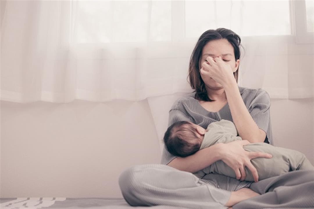 كيفية التعامل مع التغيرات الجسدية بعد الولادة وتعب الحمل؟