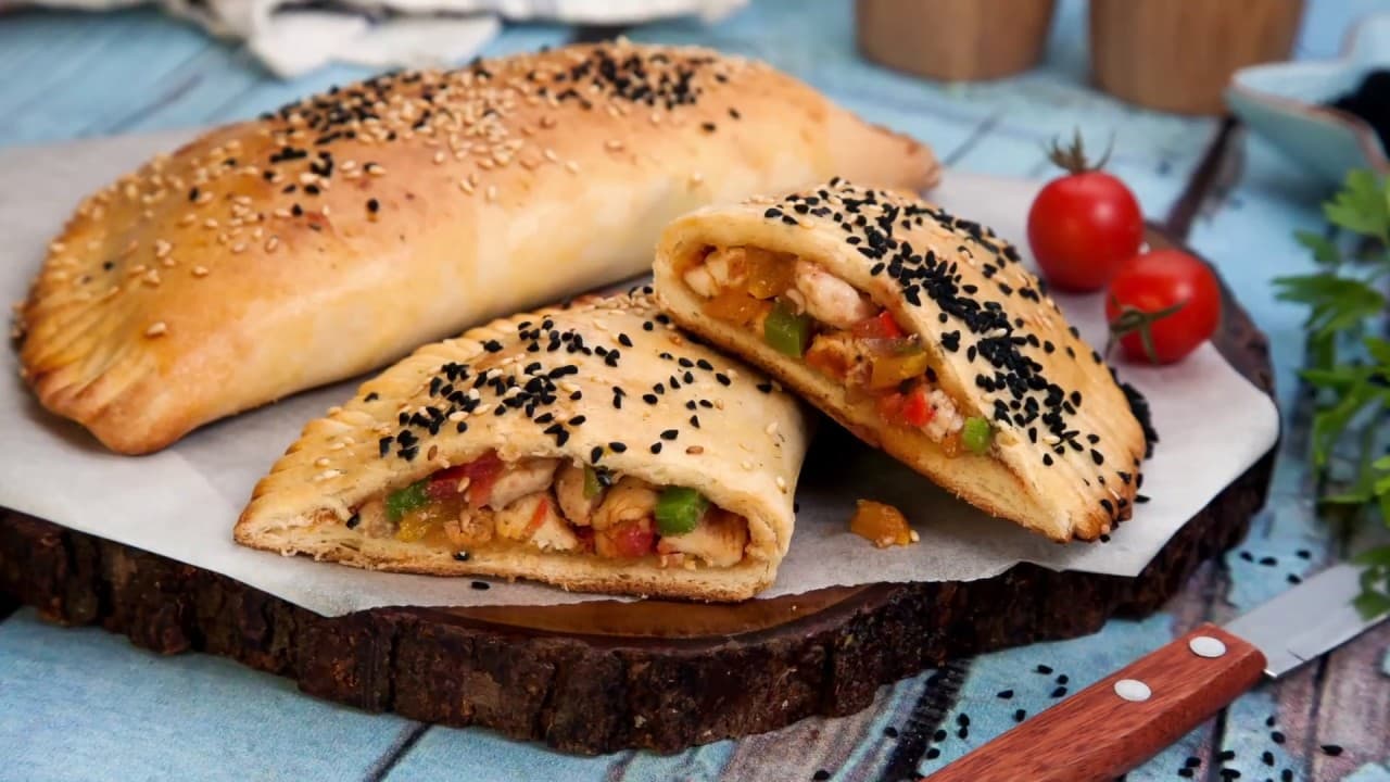 طريقة تحضير كالزون منزلي