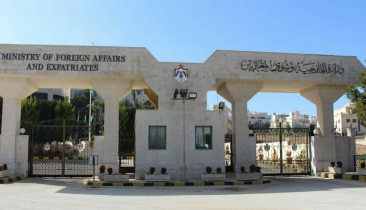 الأردن: استهداف الحوثيين مطاري أبها والملك خالد انتهاك سافر لسيادة السعودية